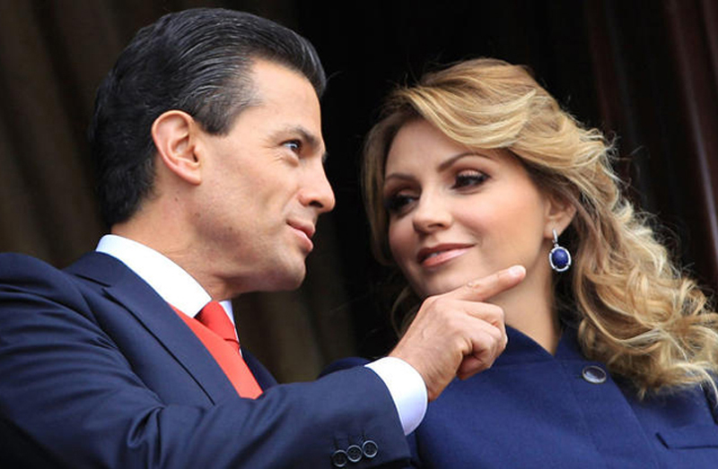 Mexico President Enrique Pena Nieto with wife Angelica Rivera Hurtado