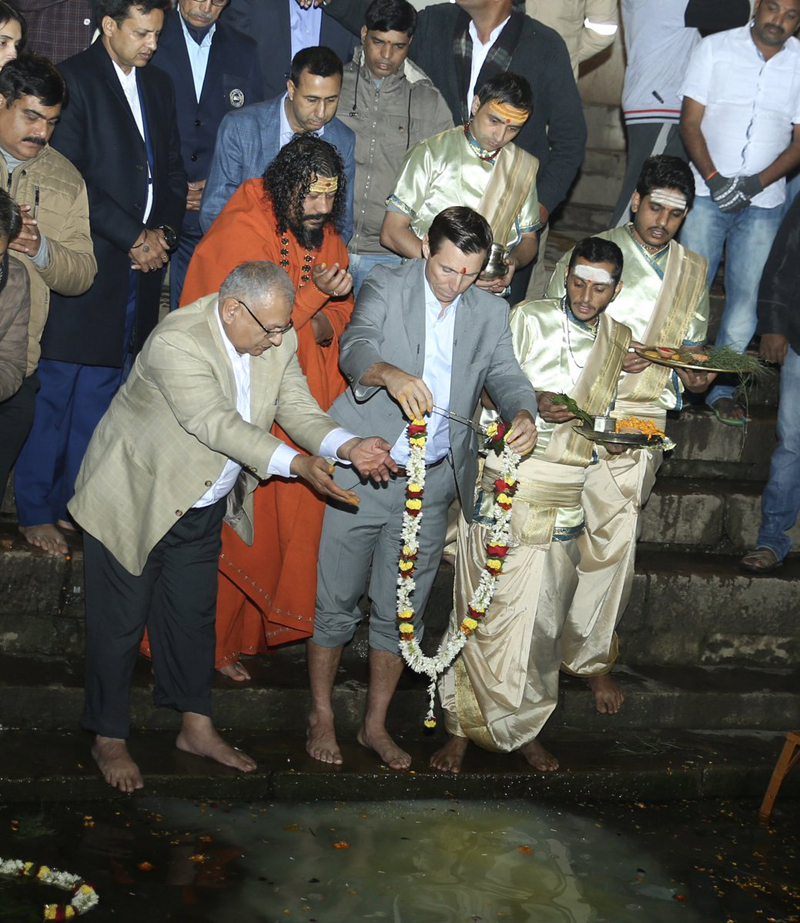 Patrick Brown doing Ganga aarti in Varanasi