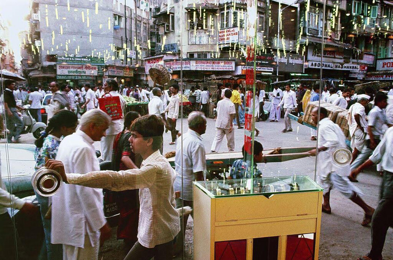 Zaveri Bazaar and Jeweller's Showroom, Bombay, Maharashtra, 1989