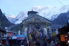 kedarnath-temple2