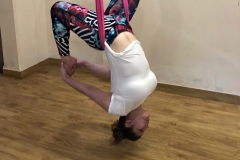 zareen-khan-sexy-yoga