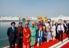 Trudeau with ministers at Golden temple