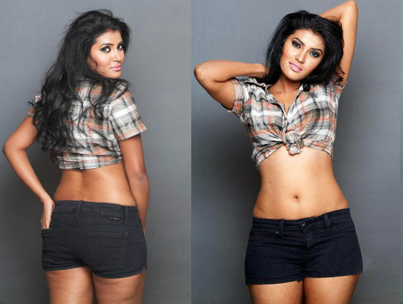 south Indian actress Rhythamika hot pictures, wallpapers.