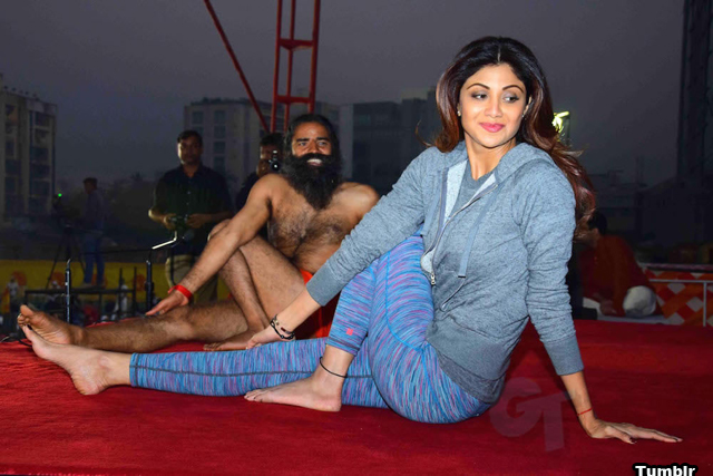 shilpa shetty baba ramdev yoga fun as sexy actress and celibate guru do  asanas