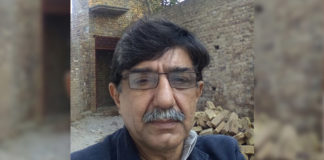 Pakistan Ahmadi professor